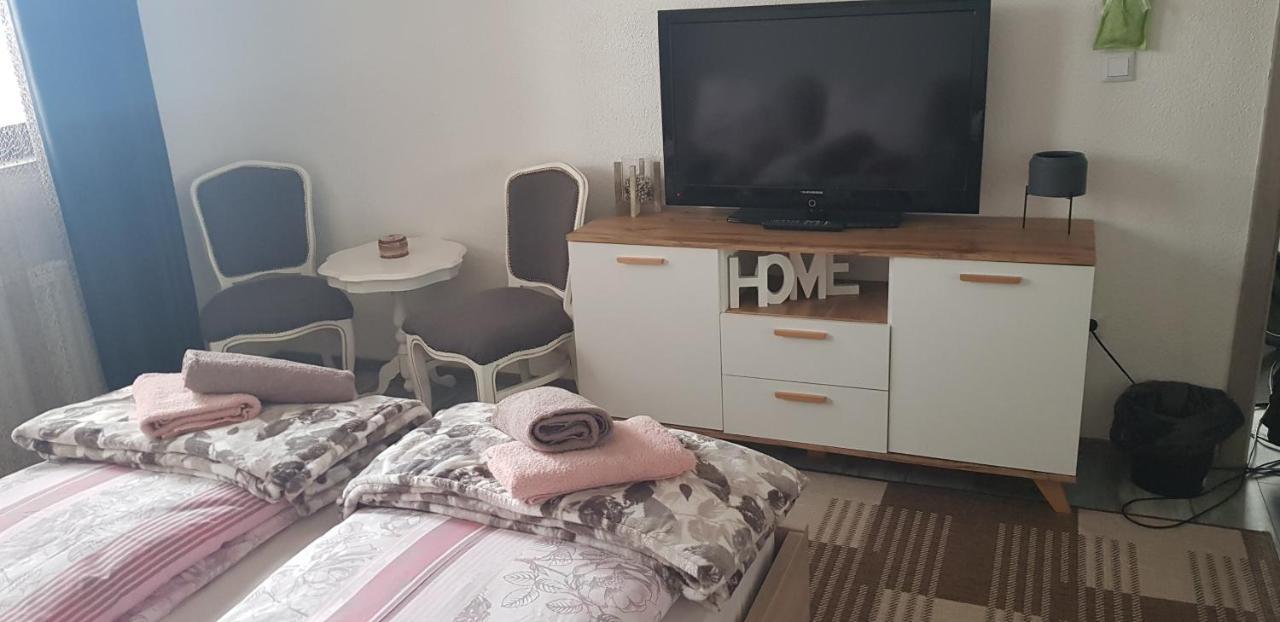 Prenociste-Sobe-Rooms-Aman Bihac Bagian luar foto