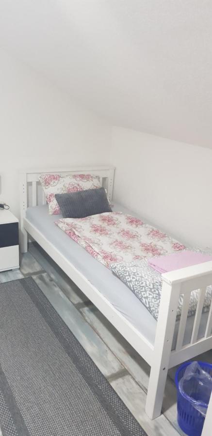 Prenociste-Sobe-Rooms-Aman Bihac Bagian luar foto